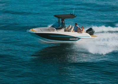 Quicksilver 705 Open running 22