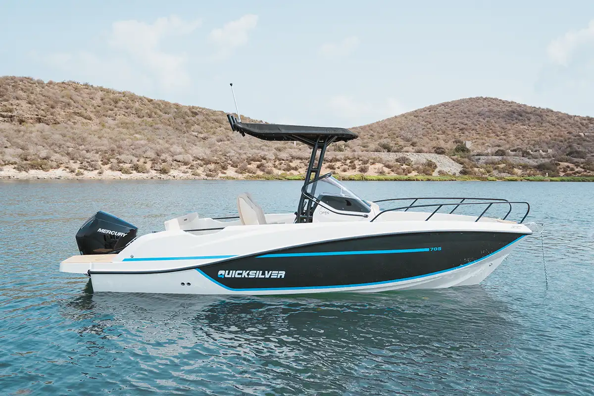 Quicksilver Activ 675 Open Exterior  4